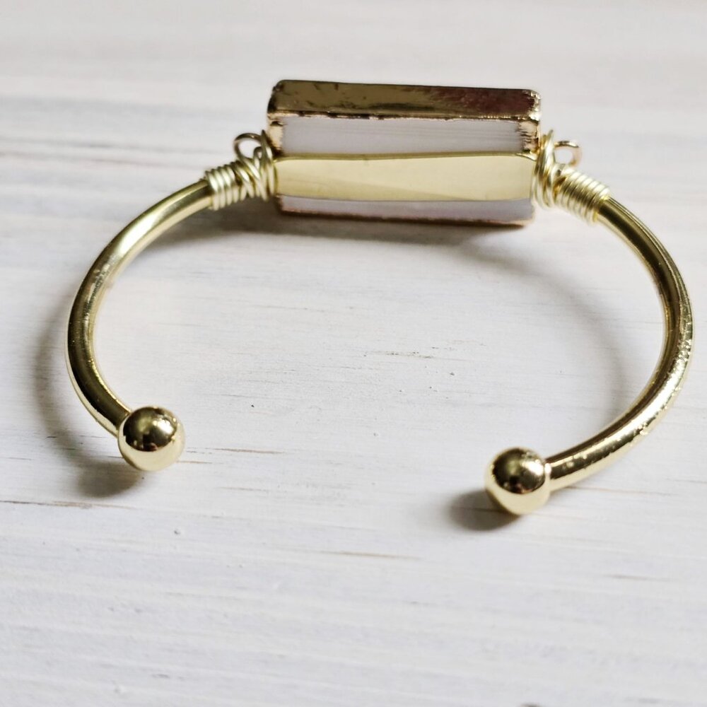 Handmade ✦ Selenite Bar Wire‑Wrap Cuff ✦ 14Kt Gold Over Copper Adjustable NWT - Picture 4 of 11